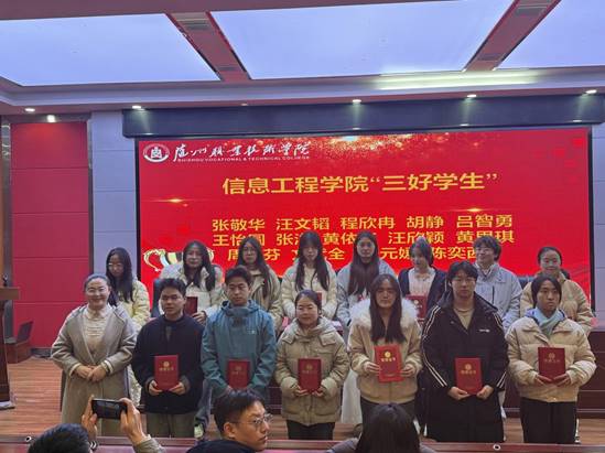 1edabdce187403c21560832a99dc4295